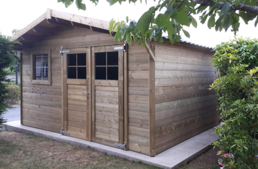 Abri (chalet) de jardin toit plat en bois composite BOX - GARDIVAL