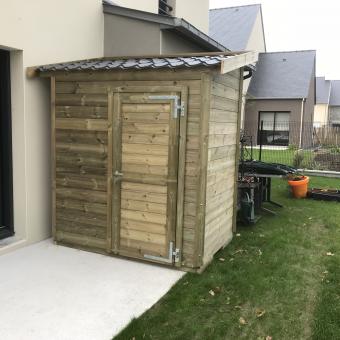 Armoire de balcon en bois - Leman Bois