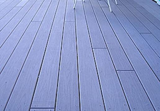 Terrasse en bois composite
