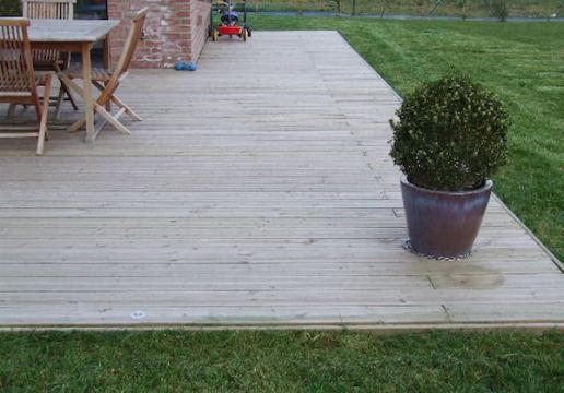 Terrasse Bois en SAPIN ROUGE DU NORD - VALENCIENNES ( 59 )