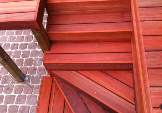 Escalier de terrasse en bois