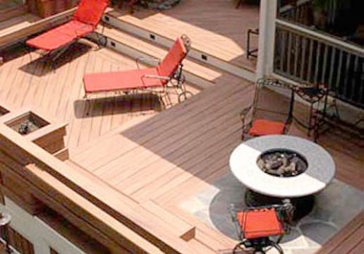 Terrasse en bois composite FIBERON HORIZON - LEMAN à MARCQ EN BAROEUL ( NORD )